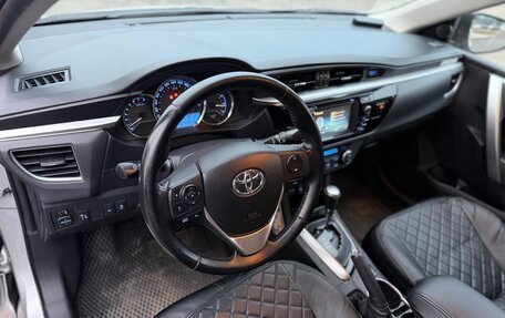 Toyota Corolla, 2015 год, 1 600 000 рублей, 8 фотография