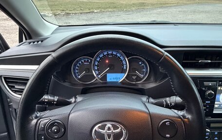 Toyota Corolla, 2015 год, 1 600 000 рублей, 10 фотография