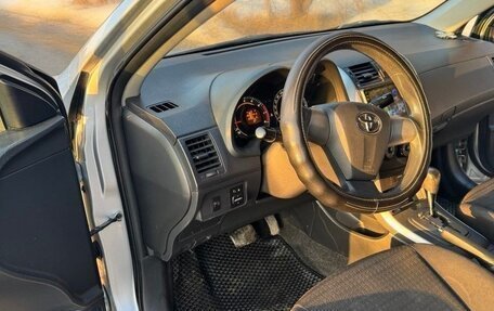 Toyota Corolla, 2011 год, 950 000 рублей, 6 фотография