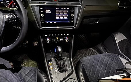 Volkswagen Tiguan II, 2019 год, 2 650 000 рублей, 6 фотография