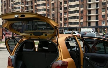 Toyota Vitz, 2002 год, 650 000 рублей, 2 фотография