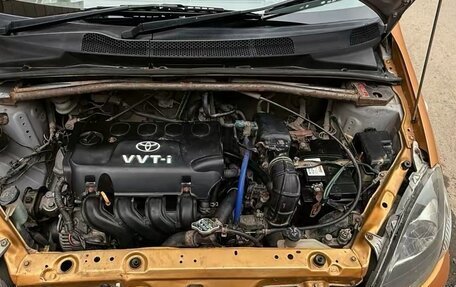 Toyota Vitz, 2002 год, 650 000 рублей, 15 фотография