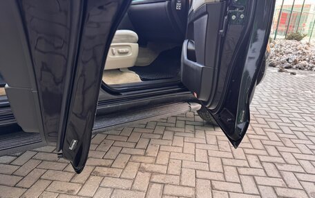 Toyota Land Cruiser 200, 2011 год, 3 000 000 рублей, 16 фотография