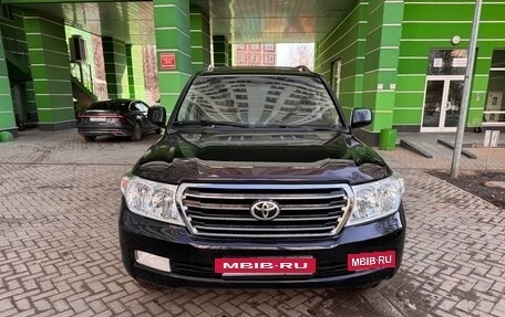 Toyota Land Cruiser 200, 2011 год, 3 000 000 рублей, 3 фотография