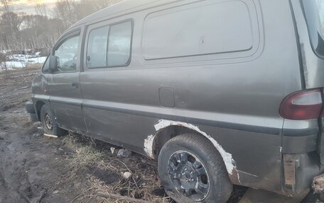 Hyundai H200 I, 1997 год, 80 000 рублей, 3 фотография