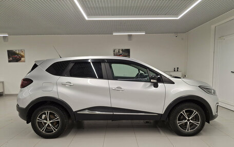 Renault Kaptur I рестайлинг, 2019 год, 1 554 000 рублей, 5 фотография