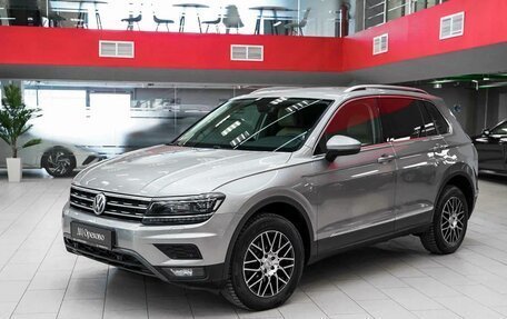 Volkswagen Tiguan II, 2017 год, 2 300 000 рублей, 4 фотография