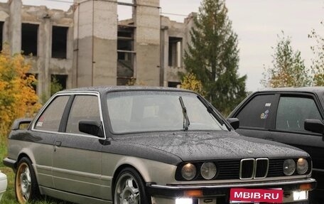 BMW 3 серия, 1985 год, 650 000 рублей, 1 фотография