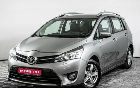 Toyota Verso I, 2013 год, 1 370 000 рублей, 1 фотография