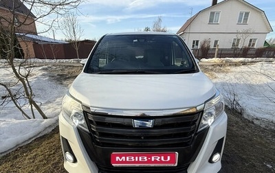 Toyota Noah III, 2016 год, 2 250 000 рублей, 1 фотография