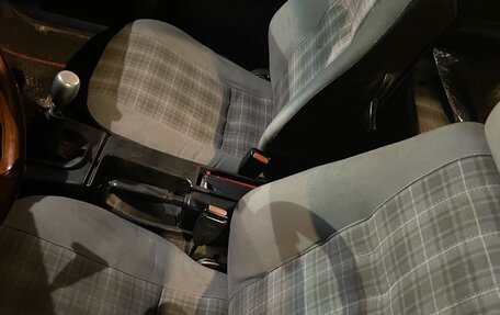 BMW 3 серия, 1985 год, 650 000 рублей, 8 фотография