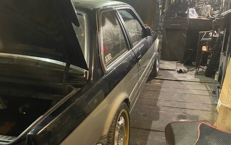 BMW 3 серия, 1985 год, 650 000 рублей, 10 фотография