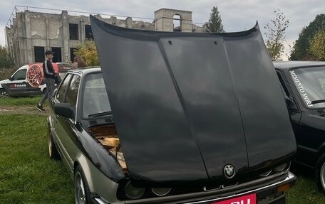 BMW 3 серия, 1985 год, 650 000 рублей, 3 фотография