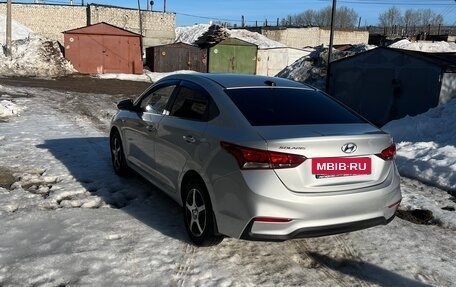 Hyundai Solaris II рестайлинг, 2017 год, 1 249 000 рублей, 2 фотография