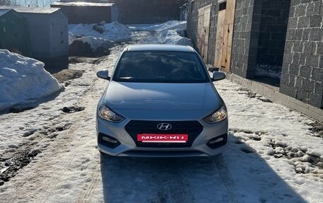 Hyundai Solaris II рестайлинг, 2017 год, 1 249 000 рублей, 5 фотография