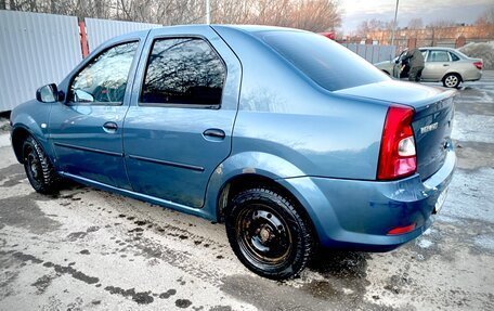 Renault Logan I, 2010 год, 287 000 рублей, 2 фотография