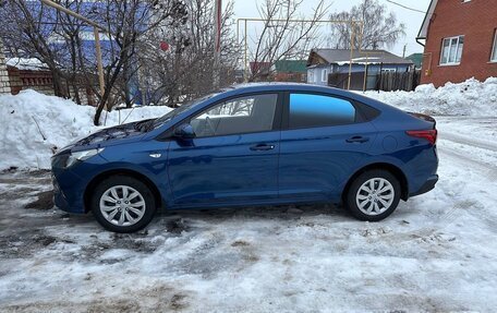 Hyundai Solaris II рестайлинг, 2022 год, 1 780 000 рублей, 5 фотография