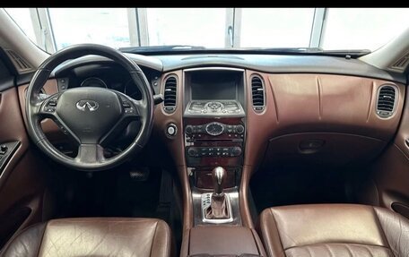 Infiniti QX50 I рестайлинг, 2013 год, 1 350 000 рублей, 9 фотография