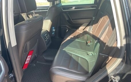 Volkswagen Touareg III, 2017 год, 3 250 000 рублей, 9 фотография