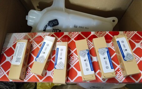 Audi A6, 2003 год, 850 000 рублей, 13 фотография