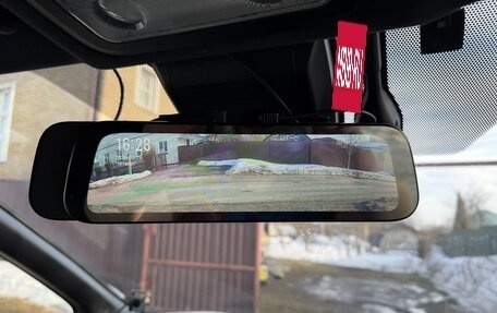 Toyota Noah III, 2016 год, 2 250 000 рублей, 19 фотография