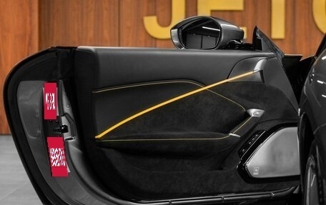 Ferrari Roma, 2021 год, 21 000 000 рублей, 16 фотография