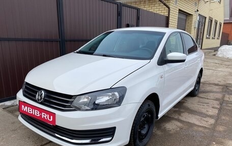 Volkswagen Polo VI (EU Market), 2012 год, 725 000 рублей, 2 фотография