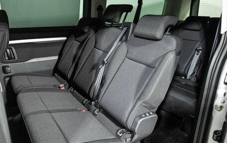 Peugeot Traveller I, 2021 год, 2 999 700 рублей, 10 фотография