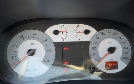 Renault Symbol I, 2006 год, 300 000 рублей, 9 фотография