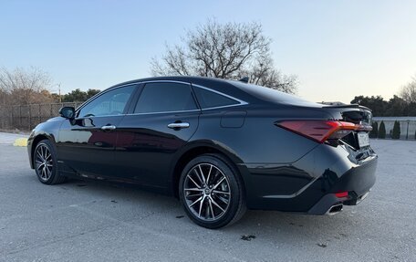 Toyota Avalon, 2022 год, 4 200 000 рублей, 7 фотография