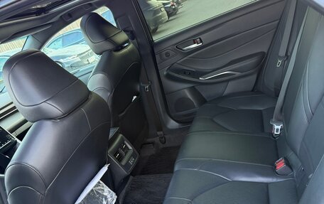 Toyota Avalon, 2022 год, 4 200 000 рублей, 10 фотография