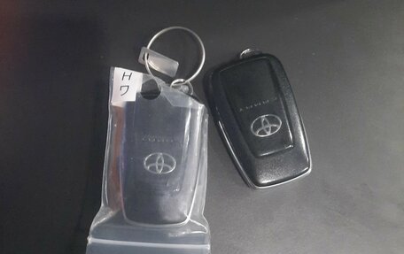 Toyota Camry, 2018 год, 2 250 000 рублей, 9 фотография