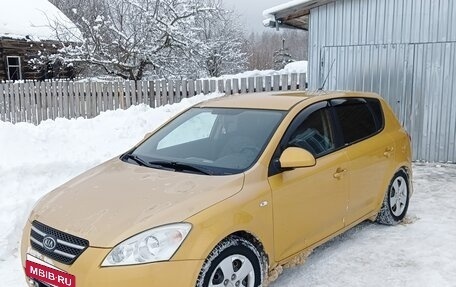 KIA cee'd I рестайлинг, 2009 год, 482 000 рублей, 2 фотография
