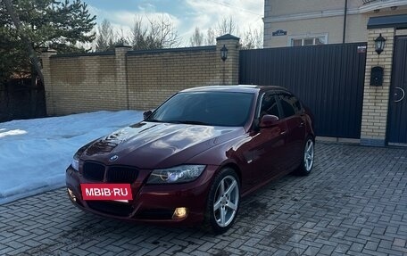 BMW 3 серия, 2011 год, 950 000 рублей, 2 фотография