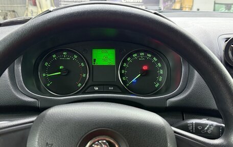 Skoda Fabia II, 2013 год, 800 000 рублей, 12 фотография