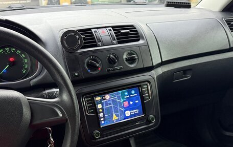 Skoda Fabia II, 2013 год, 800 000 рублей, 11 фотография