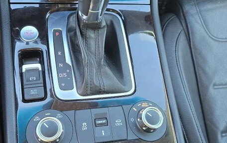 Volkswagen Touareg III, 2013 год, 2 950 000 рублей, 17 фотография