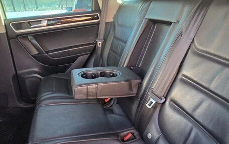 Volkswagen Touareg III, 2013 год, 2 950 000 рублей, 8 фотография