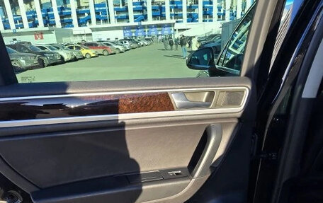 Volkswagen Touareg III, 2013 год, 2 950 000 рублей, 19 фотография