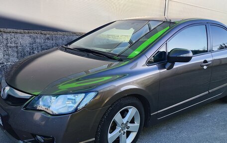 Honda Civic VIII, 2010 год, 800 000 рублей, 2 фотография