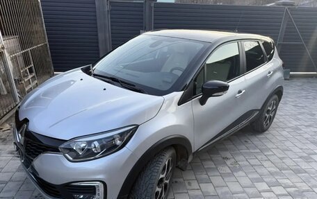 Renault Kaptur I рестайлинг, 2017 год, 1 600 000 рублей, 4 фотография