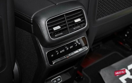 Mercedes-Benz GLE, 2025 год, 15 600 000 рублей, 24 фотография