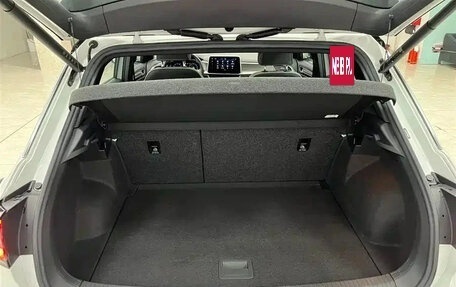 Volkswagen T-Roc I, 2023 год, 1 600 888 рублей, 5 фотография