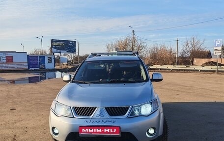 Mitsubishi Outlander III рестайлинг 3, 2008 год, 950 000 рублей, 1 фотография
