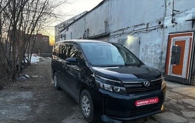 Toyota Voxy III, 2014 год, 1 890 000 рублей, 1 фотография