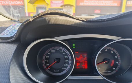 Mitsubishi Outlander III рестайлинг 3, 2008 год, 950 000 рублей, 9 фотография