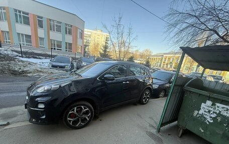 KIA Sportage IV рестайлинг, 2020 год, 2 050 000 рублей, 3 фотография