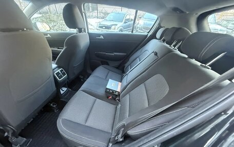 KIA Sportage IV рестайлинг, 2020 год, 2 050 000 рублей, 14 фотография