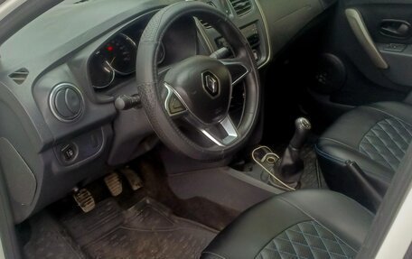 Renault Logan II, 2020 год, 605 000 рублей, 4 фотография