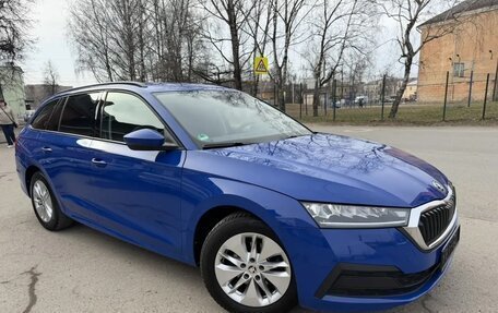 Skoda Octavia IV, 2021 год, 1 862 000 рублей, 3 фотография